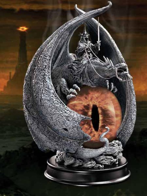 Lord of the Rings - The Fury of the Witch King Statue
(20cm)