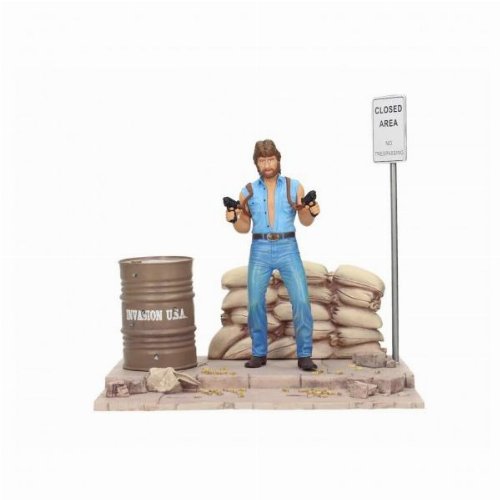 Φιγούρα Movie Icons Invasion U.S.A.: Matt Hunter
(Chuck Norris) PVC Diorama & Statue Deluxe Set 18
cm