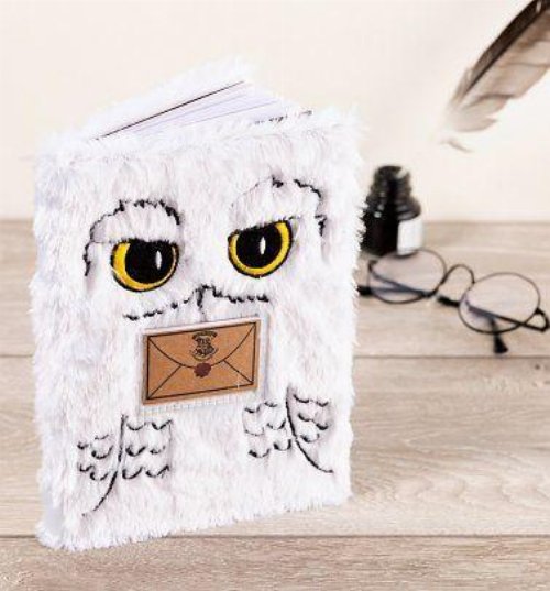 Harry Potter - Hedwig A5 Plush
Notebook