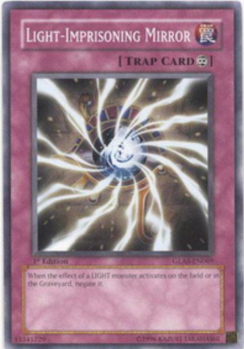 Light-Imprisoning Mirror