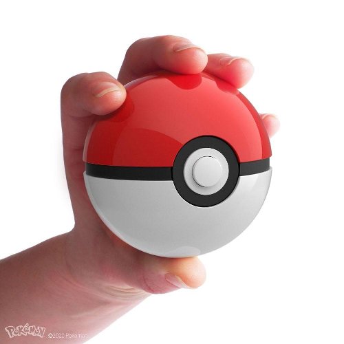 Pokemon - Poke Ball 1/1 Diecast
Replica