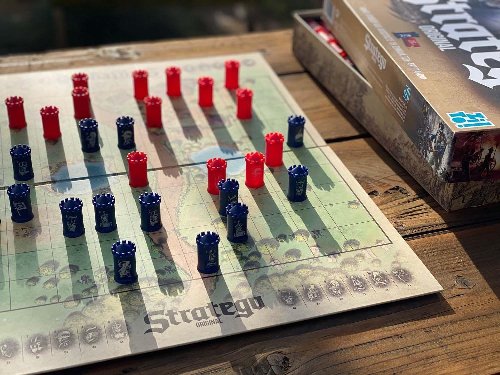 &Epsilon;&pi;&iota;&tau;&rho;&alpha;&pi;έ&zeta;&iota;&omicron; &Pi;&alpha;&iota;&chi;&nu;ί&delta;&iota; Stratego Original