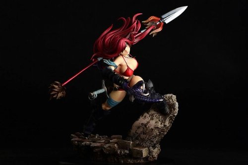Φιγούρα Fairy Tail - Erza Scarlet the Knight (Black
Armor) Statue (31cm)