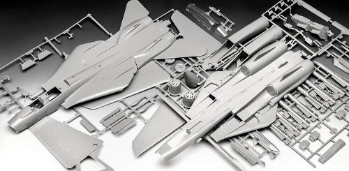 Top Gun - Maverick's F/A-14A Tomcat (1:48) Model
Kit