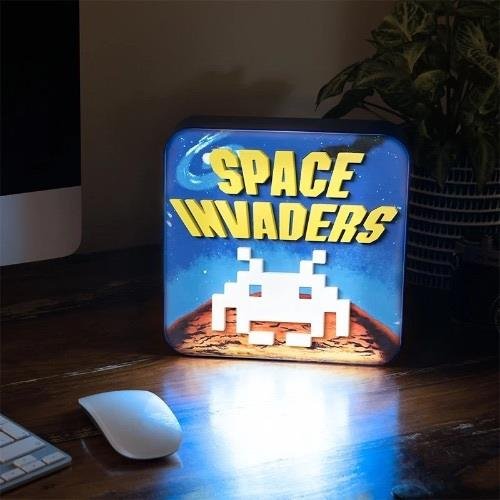 Space Invaders 3D Desk Lamp
(20x20cm)