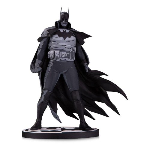 DC Comics - Batman (Black & White by Mike Mignola
Φιγούρα Αγαλματίδιο (20cm)