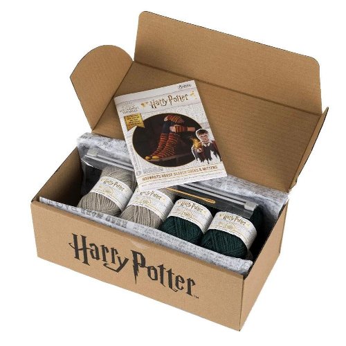 Harry Potter - Slytherin Slouch Socks and Mittens
Knitting Kit