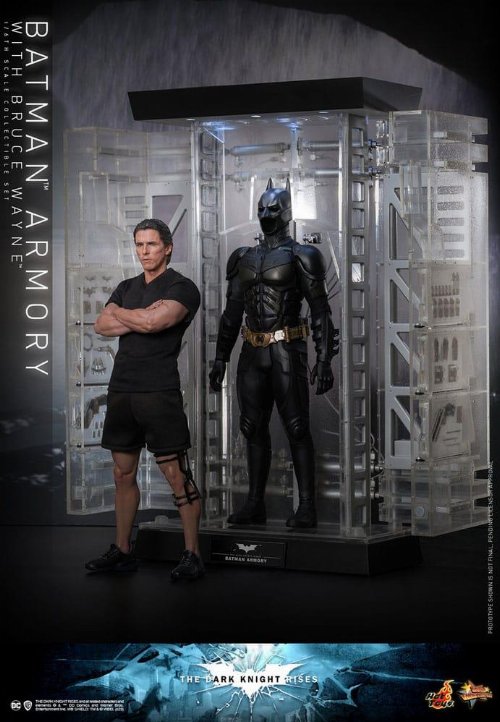 The Dark Knight Rises: Hot Toys Masterpiece -
Batman Armory with Bruce Wayne 1/6 Action Figure
(30cm)