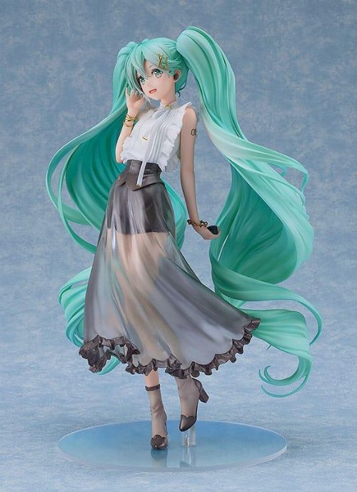 Vocaloid: Hatsune Miku Characters - Hatsune
Miku: NT Style Casual Wear 1/6 Statue Figure
(28cm)