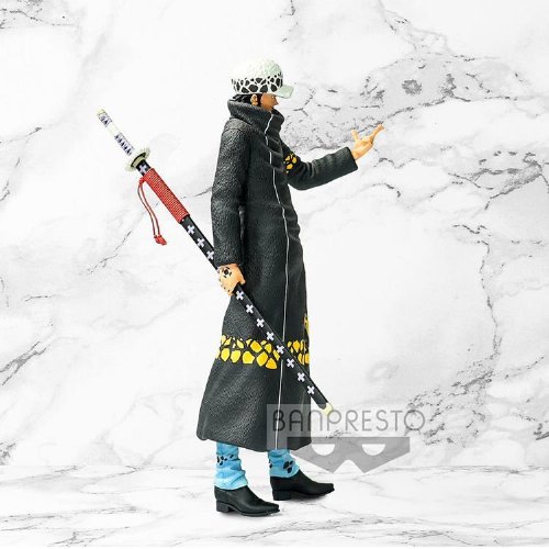 One Piece: Grandista Nero - Trafalgar Law Statue
Figure (29cm)