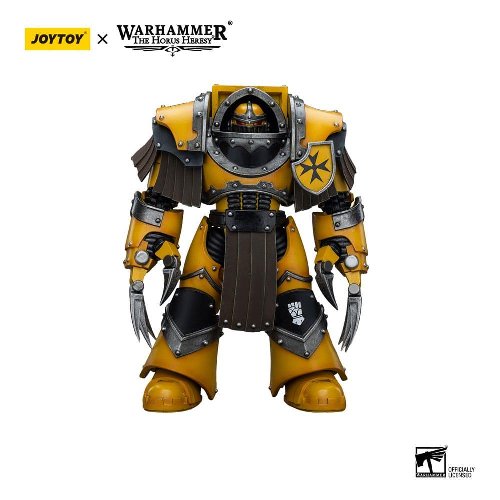 Warhammer: The Horus Heresy - Imperial Fists
Legion Cataphractii Terminator Squad Legion Cataphractii with
Lightning Claws 1/18 Action Figure (12cm)