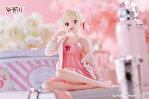 Lycoris Recoil - Desktop Cute Figure Chisato
Nishikigi Roomwear Statue Figure (13cm)