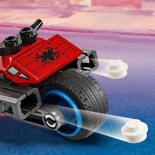 LEGO Marvel Super Heroes - Motorcycle Chase:
Spider-Man vs. Doc Ock (76275)