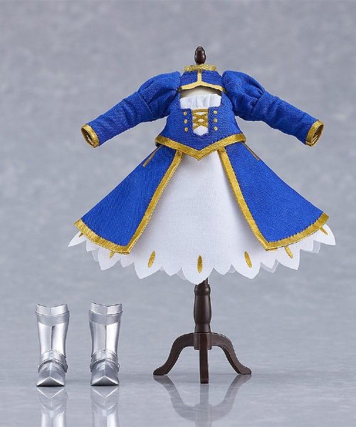 Fate/Grand Order - Saber/Altria Pendragon
Nendoroid Doll (14cm)
