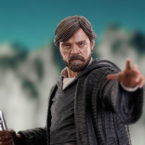 Star Wars: Episode VIII Milestones - Luke
Skywalker (Crait) 1/6 Statue Figure (30cm)