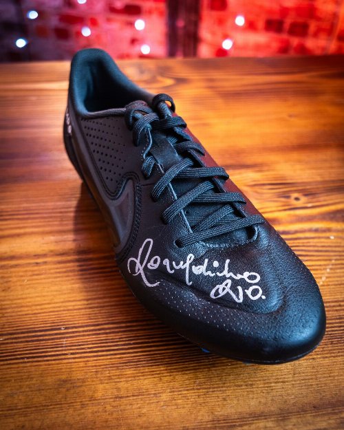 Memorabilia - Ronaldinho Signed Soccer Cleat
(Authenticated by Beckett)