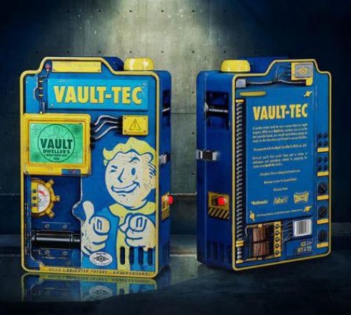 Fallout - Vault Dweller Welcome Kit Gift
Set