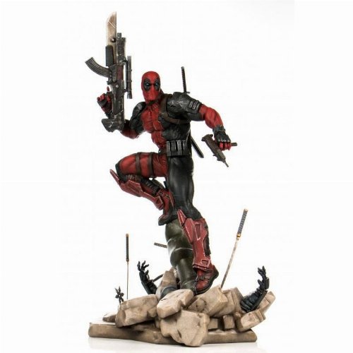 Marvel Comics: PrototypeZ - Deadpool by Erick
Sosa 1/6 Statue Figure (46cm)