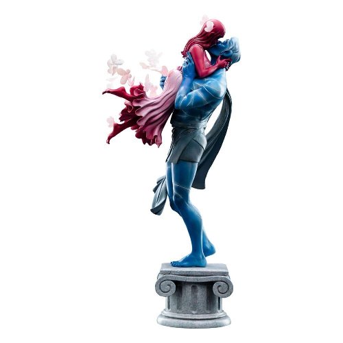 Lore Olympus - Hades and Persephone's First Kiss
Statue Figure (31cm)