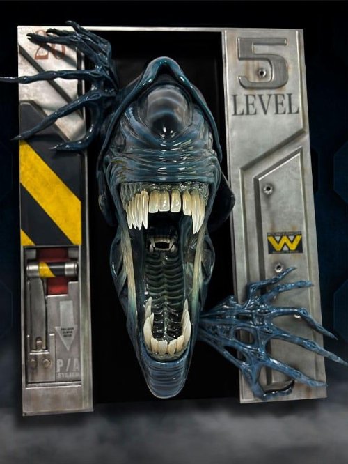 Aliens - Alien Queen 1/2 Wall Sculpture (51x41x25cm)
LE500