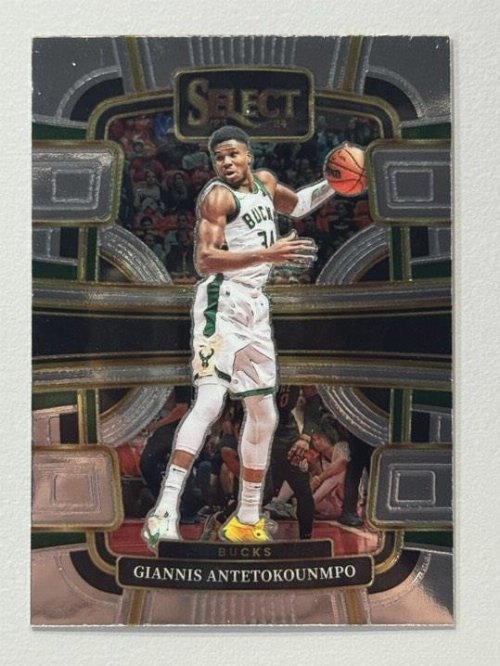 2023-24 Select Giannis Antetokounmpo #60
Silver