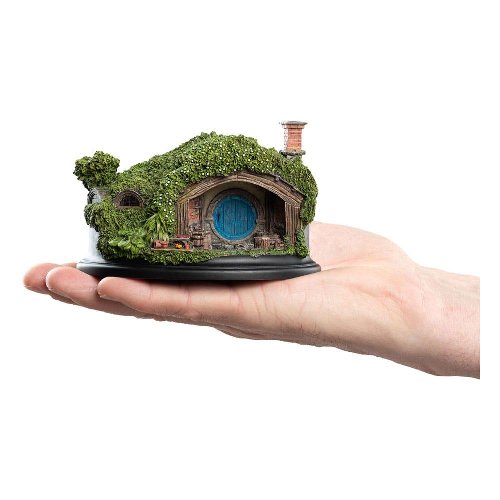 The Hobbit - Hobbit Hole: 1 Hill Lane Statue
Figure (12cm)