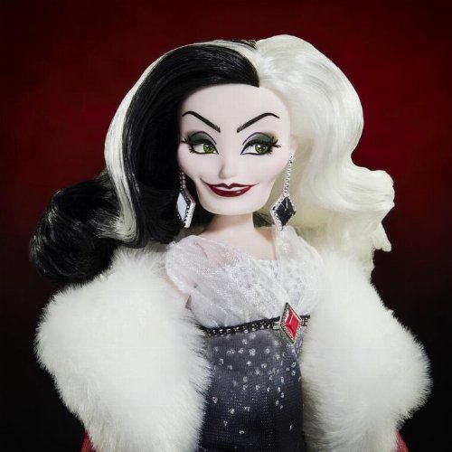 Disney Style Series - Cruella De Vil
Doll