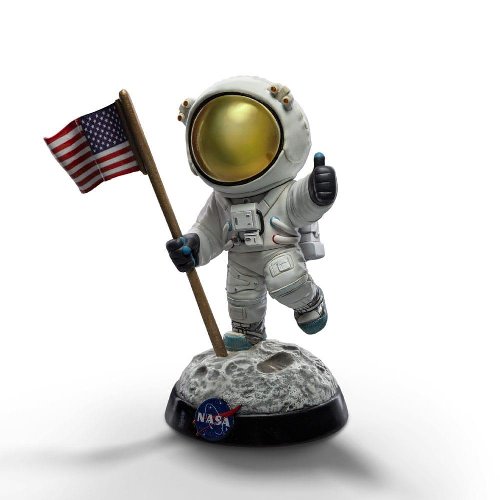 NASA: Mini Co. - Apollo 11 Astronaut Statue
Figure (23cm)