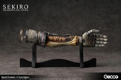 Sekiro: Shadows Die Twice - Shinobi Prosthetic
1/2 Replica (32cm)