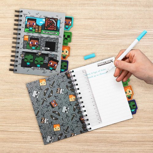 Minecraft - A5 Notebook with
dividers