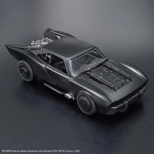 DC Comics - Batman 1/35 Batmobile (The Batman
Ver.) Model Kit