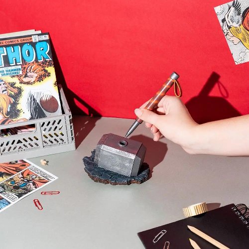 Marvel: Thor - Mjolnir Pen with
Base