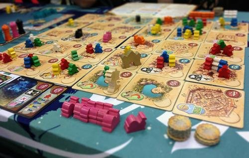 Board Game Five Tribes: The Djinns of
Naqala